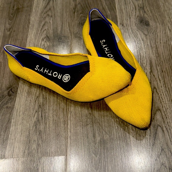 Rothy’s Yellow The Point Size 8 - Picture 2 of 4